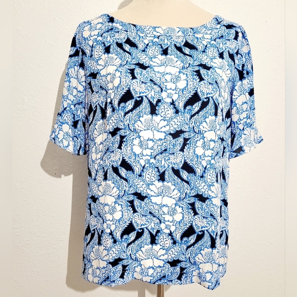 LOFT Floral Flutter Sleeve Blouse Top Woman's Size Medium - Picture 1 of 9